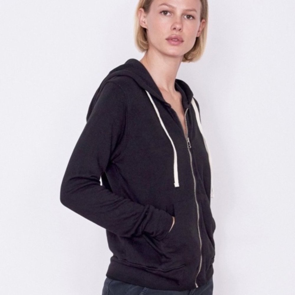 New with Tags Sundry Zip Hoodie in Black